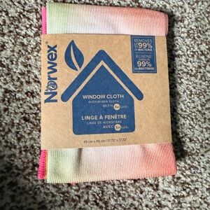 Norwex Vibrant Cloth with BacLock Technology